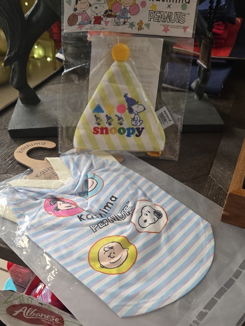 Peanuts Yellow & Blue Snoopy Party Hat and Striped Dog    Set